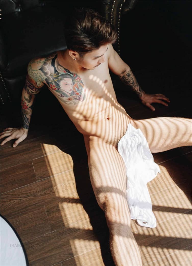 FETISH MAGAZINE NO.15 The Naked Issue KNOT ‖ R+【PHOTO+VIDEO】